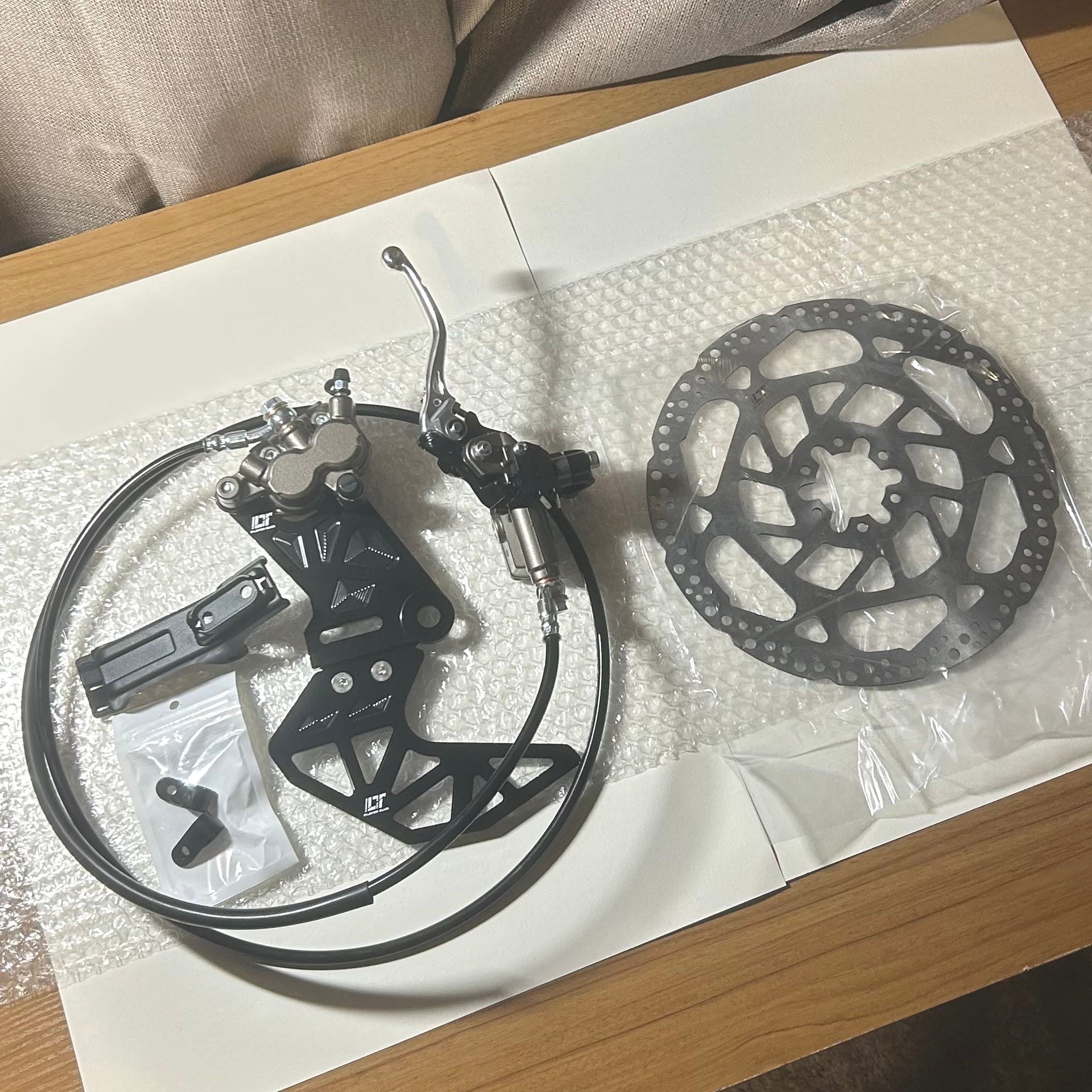 Ultra Bee brakes